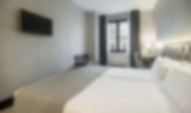 Modern 4-star hotel close to Sagrada Familia Hotel