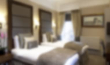 Classically English 4-star hotel near Hyde Park Hotel