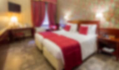 Classic 4-star Hotel With Wine Bar Next To The Tube Station Hotel