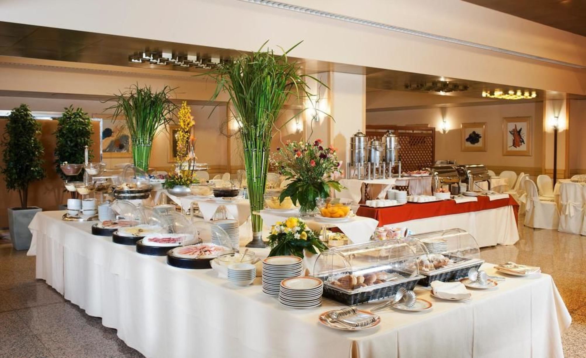 Firenze - Sicilia Ovest - Palermo, Cefalù,Trapani, San Vito, Mare Italia - Astoria Palace Hotel
Firenze - Sicilia Ovest - Palermo, Cefalù,Trapani, San Vito, Mare Italia - Astoria Palace Hotel