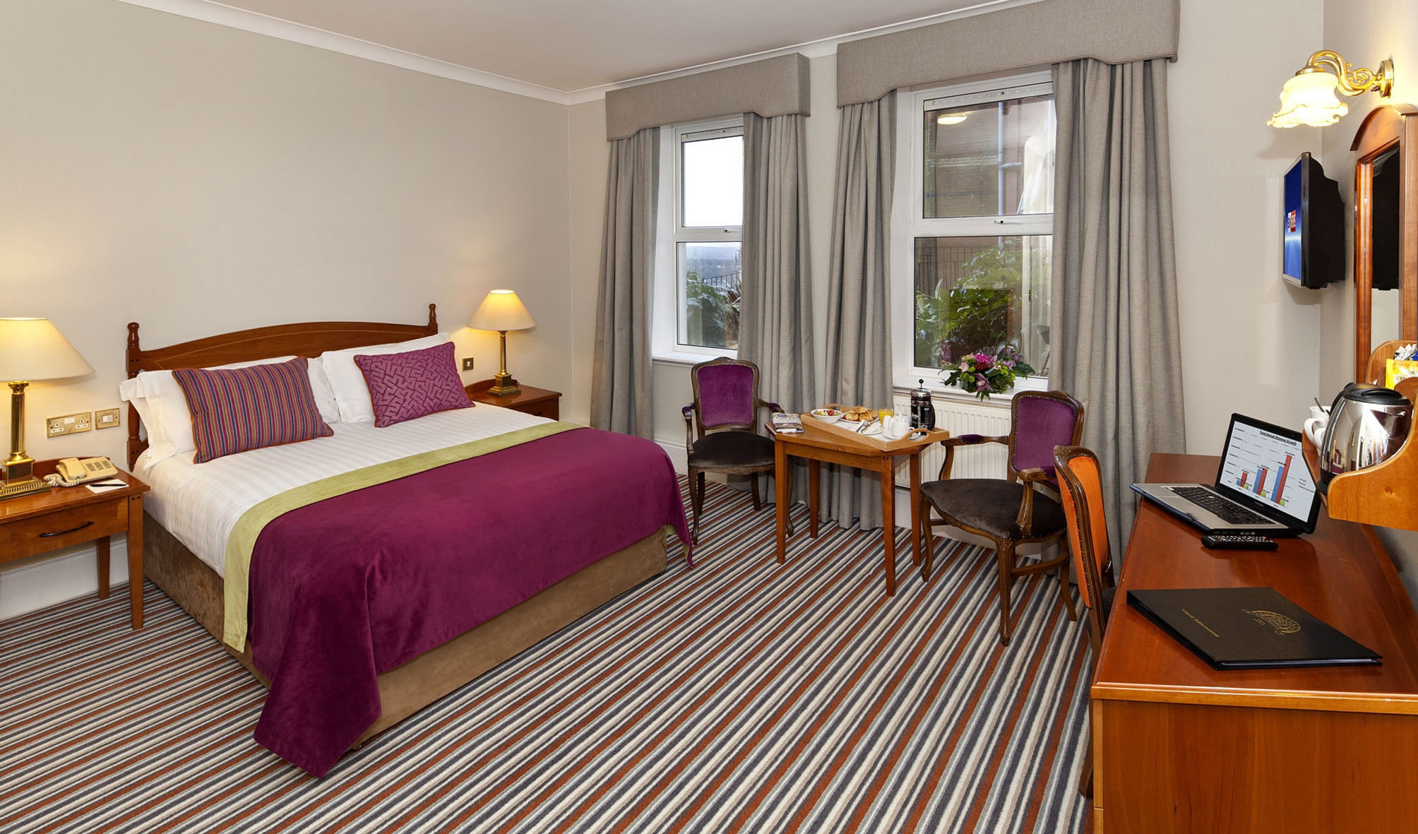 Roma - Cork - The Address Cork (formerly Ambassador Hotel & Health Club)
Roma - Cork - The Address Cork (formerly Ambassador Hotel & Health Club)