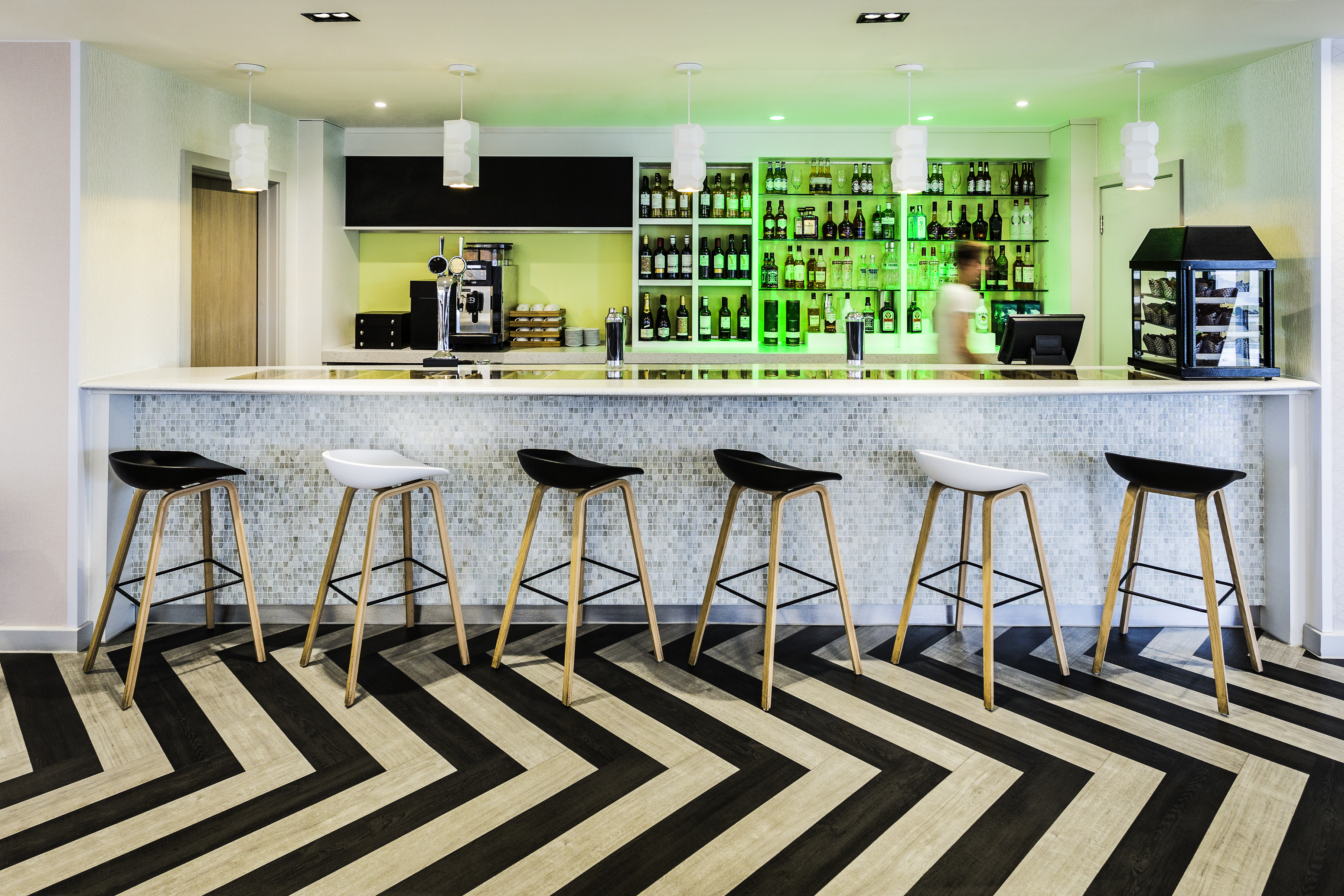 Bologna - Londra, Aeroporto di London Heathrow - ibis Styles London Heathrow Airport
Bologna - Londra, Aeroporto di London Heathrow - ibis Styles London Heathrow Airport
