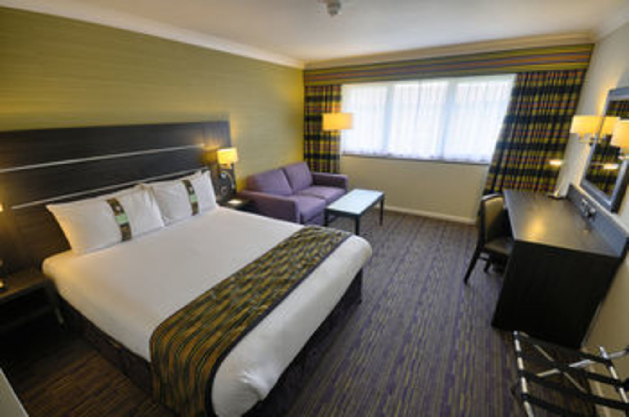 Roma - Londra, Aeroporto di London Gatwick - Holiday Inn London Gatwick - Worth
Roma - Londra, Aeroporto di London Gatwick - Holiday Inn London Gatwick - Worth