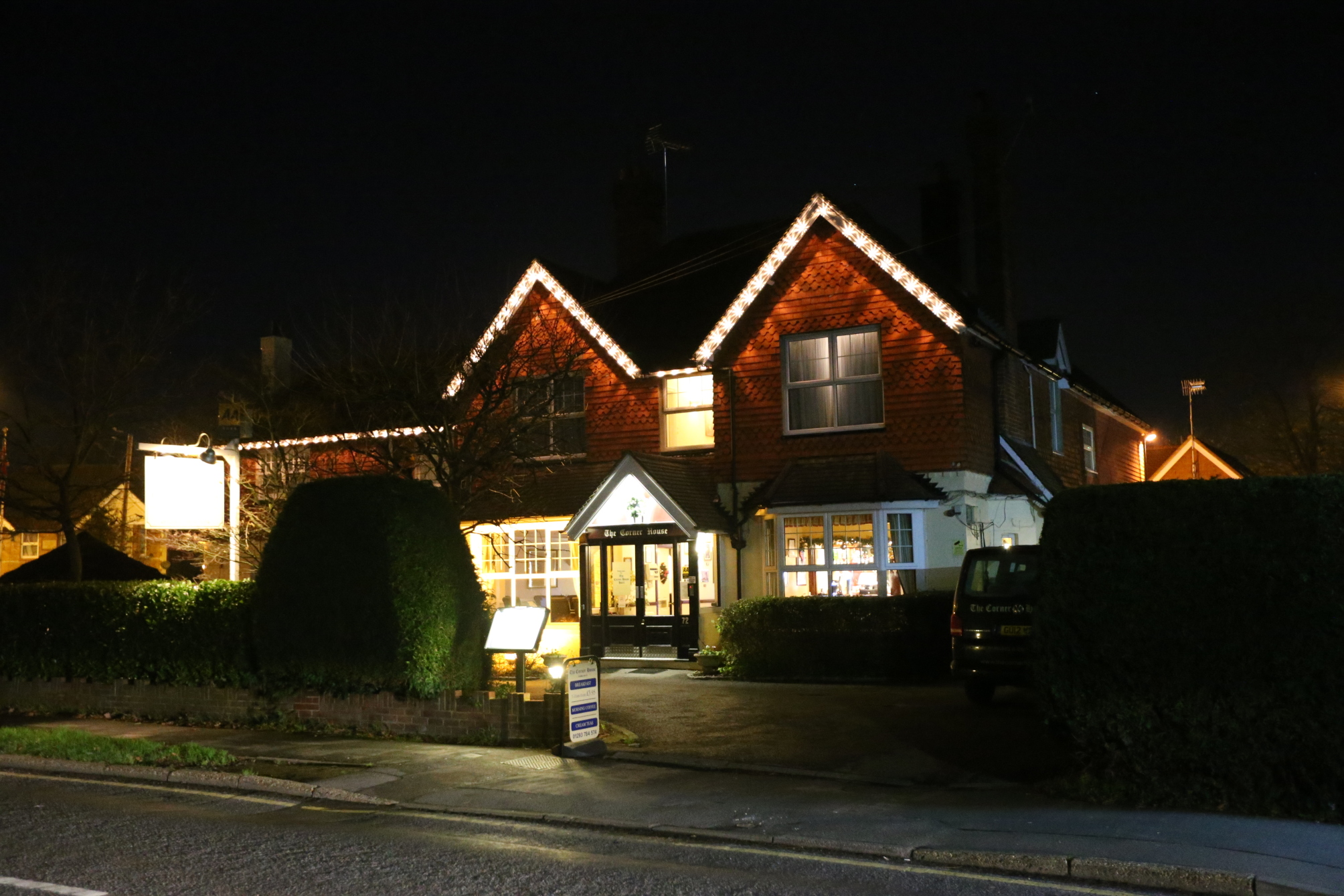 Milano - Redhill (Surrey) - Corner House Hotel Gatwick with bookable Holiday parking
Milano - Redhill (Surrey) - Corner House Hotel Gatwick with bookable Holiday parking