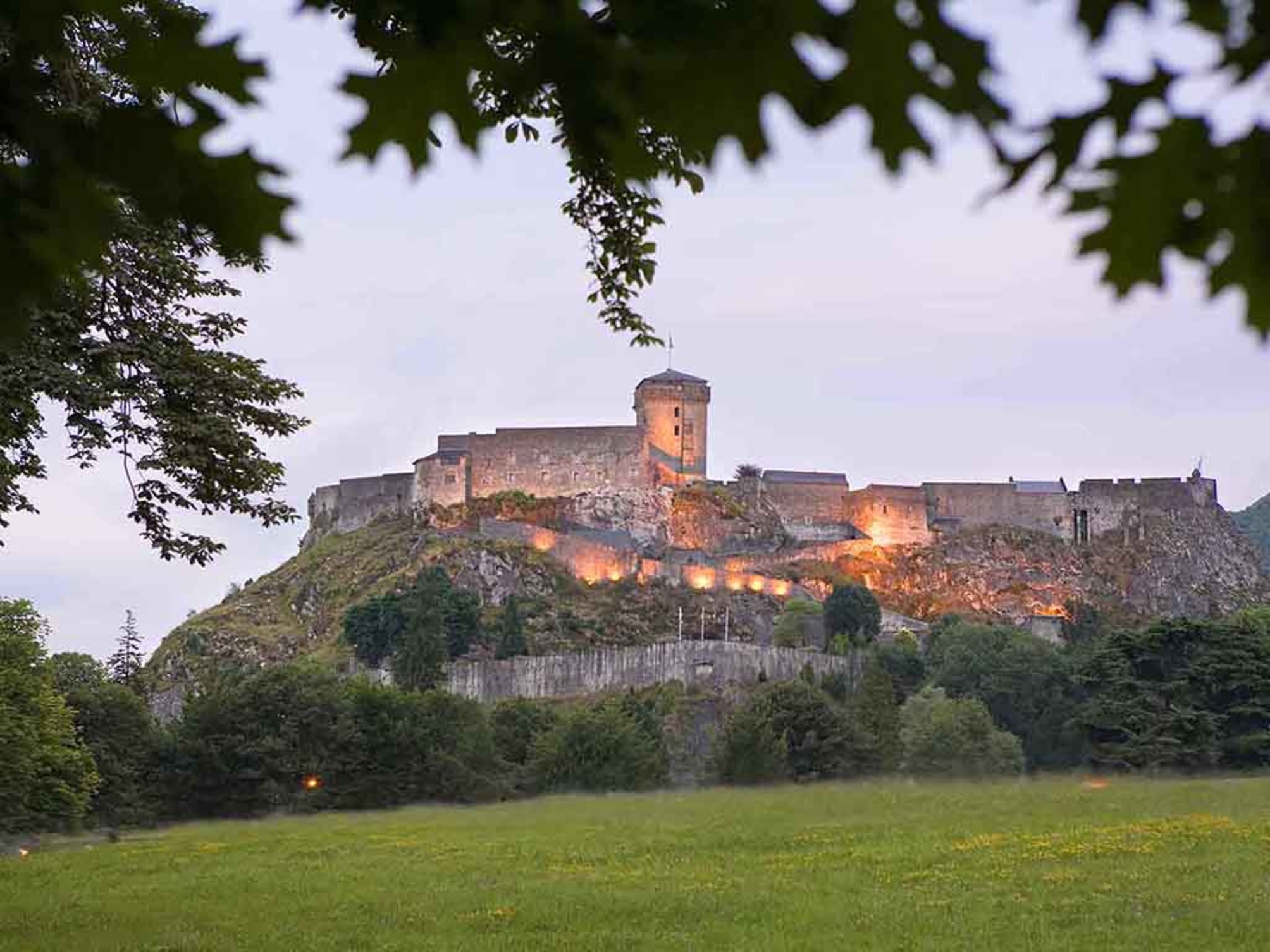 Milano - Alti Pirenei - Hautes-Pyrénées, Francia - Mercure Lourdes Impérial
Milano - Alti Pirenei - Hautes-Pyrénées, Francia - Mercure Lourdes Impérial