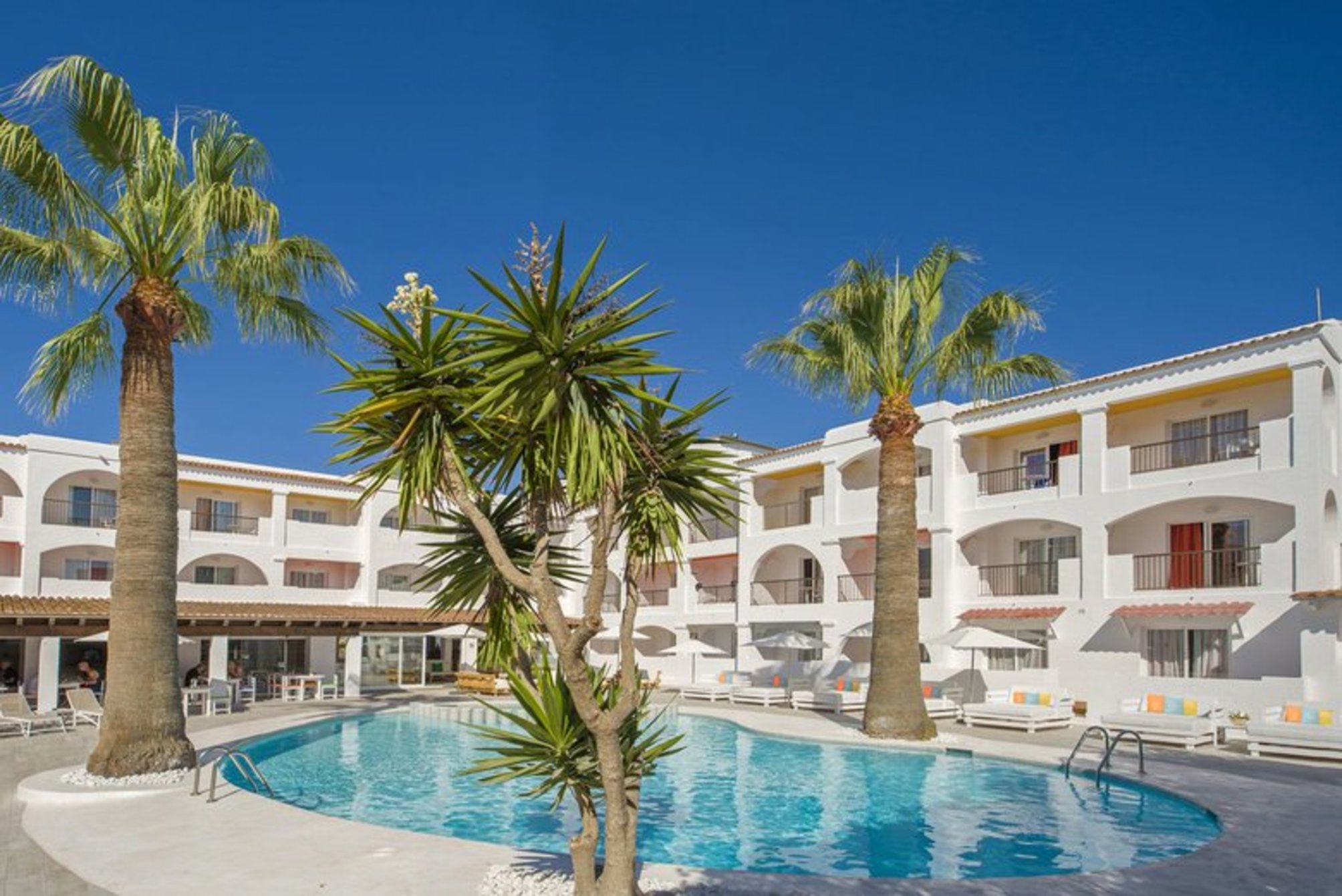 Lamezia Terme - Ibiza città, Ibiza - Hotel Vibra Bossa Flow - Adults only
Lamezia Terme - Ibiza città, Ibiza - Hotel Vibra Bossa Flow - Adults only