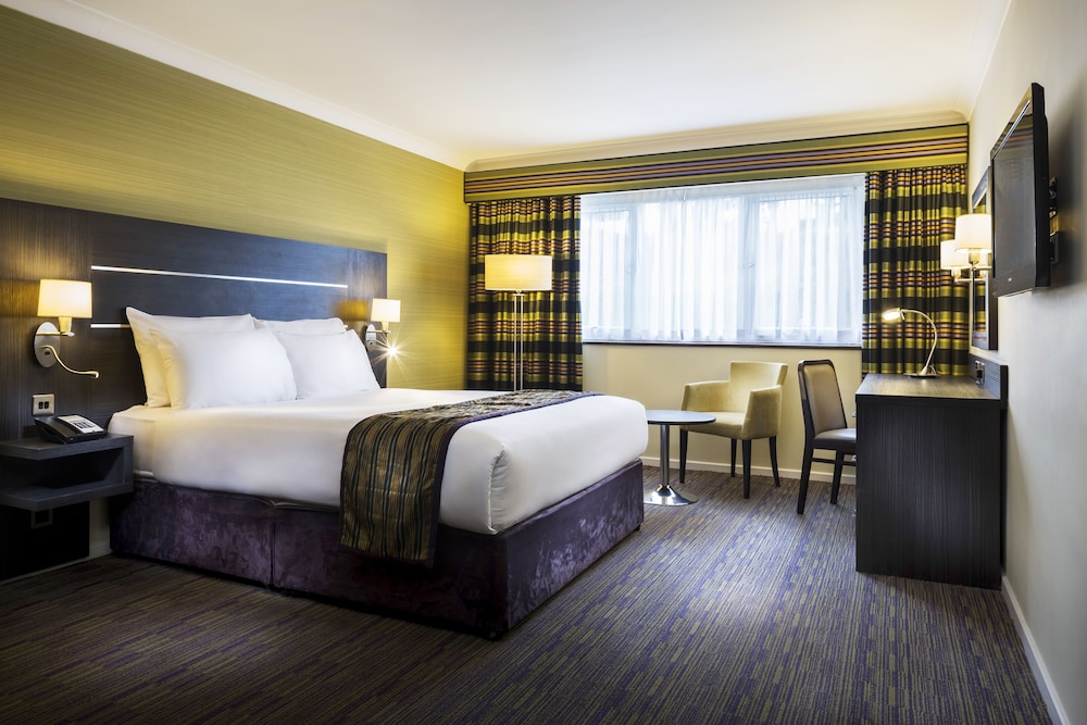 Bologna - Londra, Aeroporto di London Gatwick - Holiday Inn London Gatwick - Worth
Bologna - Londra, Aeroporto di London Gatwick - Holiday Inn London Gatwick - Worth