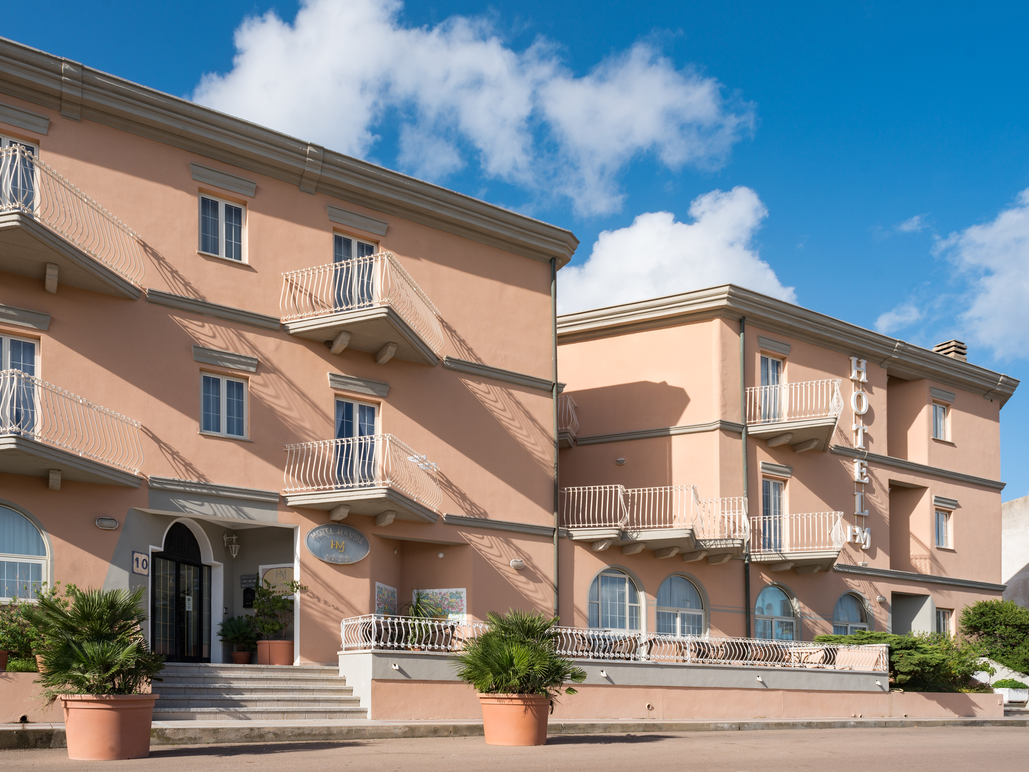 Napoli - Sardegna Nord - Alghero, Stintino e Castelsardo, Mare Italia - Hotel Majore
Napoli - Sardegna Nord - Alghero, Stintino e Castelsardo, Mare Italia - Hotel Majore