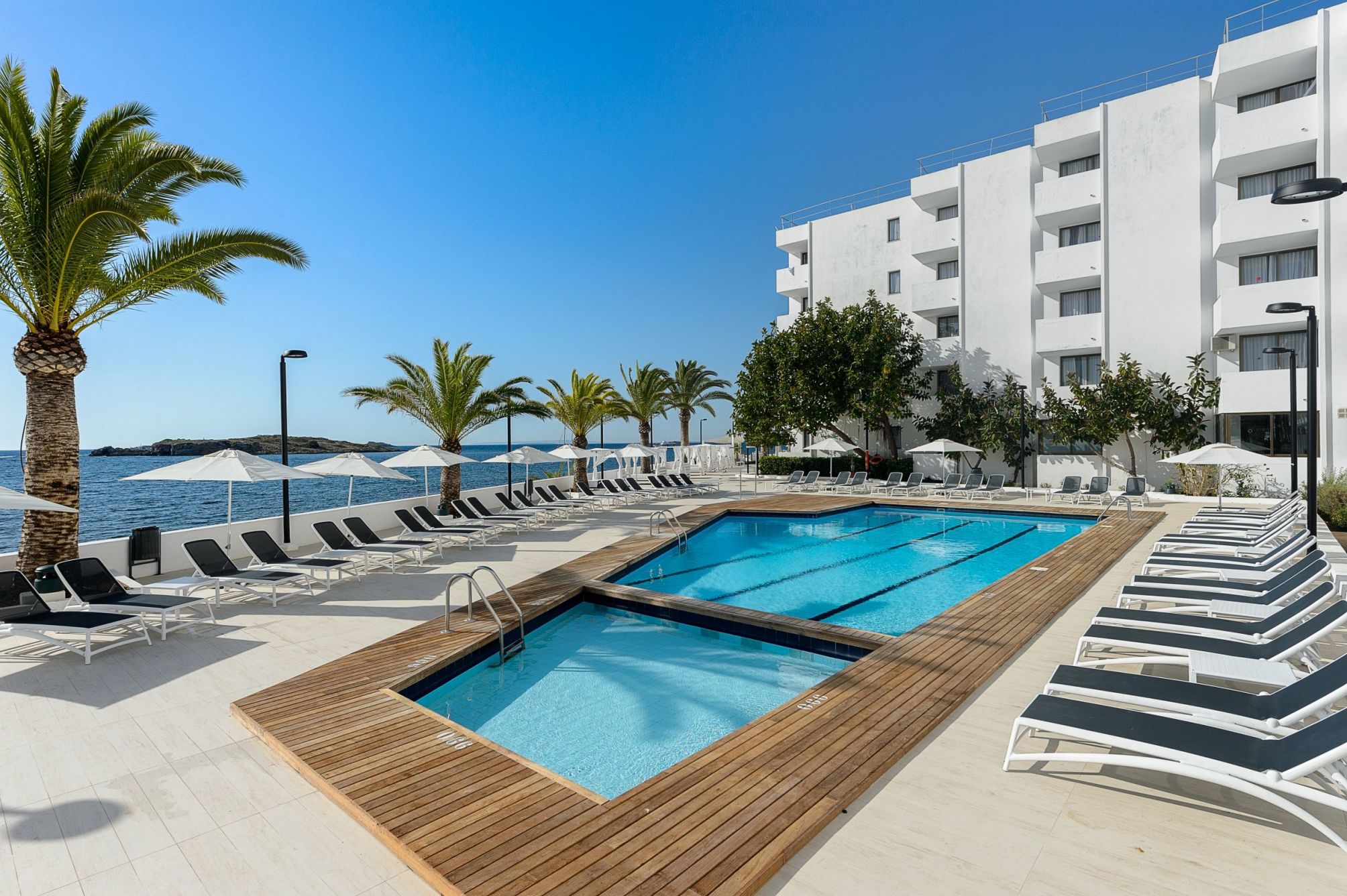 Verona - Playa d'en Bossa, Ibiza - Apartamentos Vibra Jabeque Soul-3SUP
Verona - Playa d'en Bossa, Ibiza - Apartamentos Vibra Jabeque Soul-3SUP