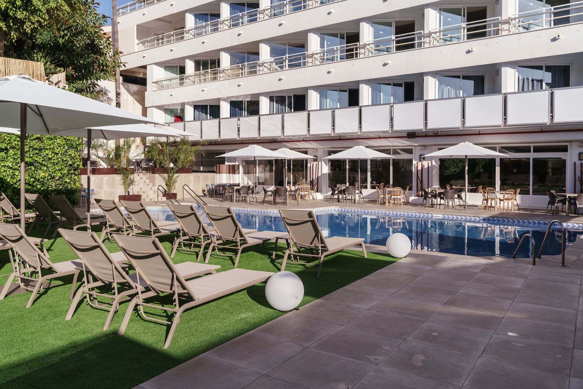 Milano - Costa del Sol, Spagna - AluaSoul Costa Malaga - Adults recommended
Milano - Costa del Sol, Spagna - AluaSoul Costa Malaga - Adults recommended
