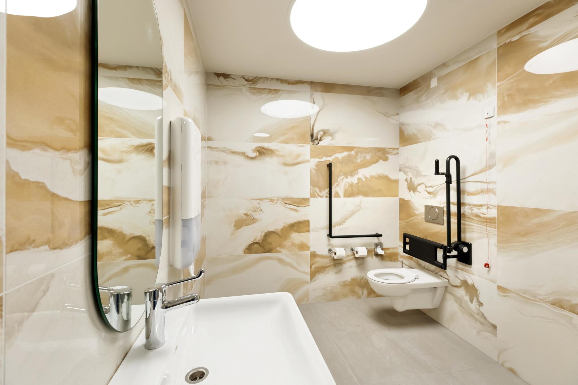 Torino - Brunn am Gebirge - Austria Trend Hotel Bosei
Torino - Brunn am Gebirge - Austria Trend Hotel Bosei