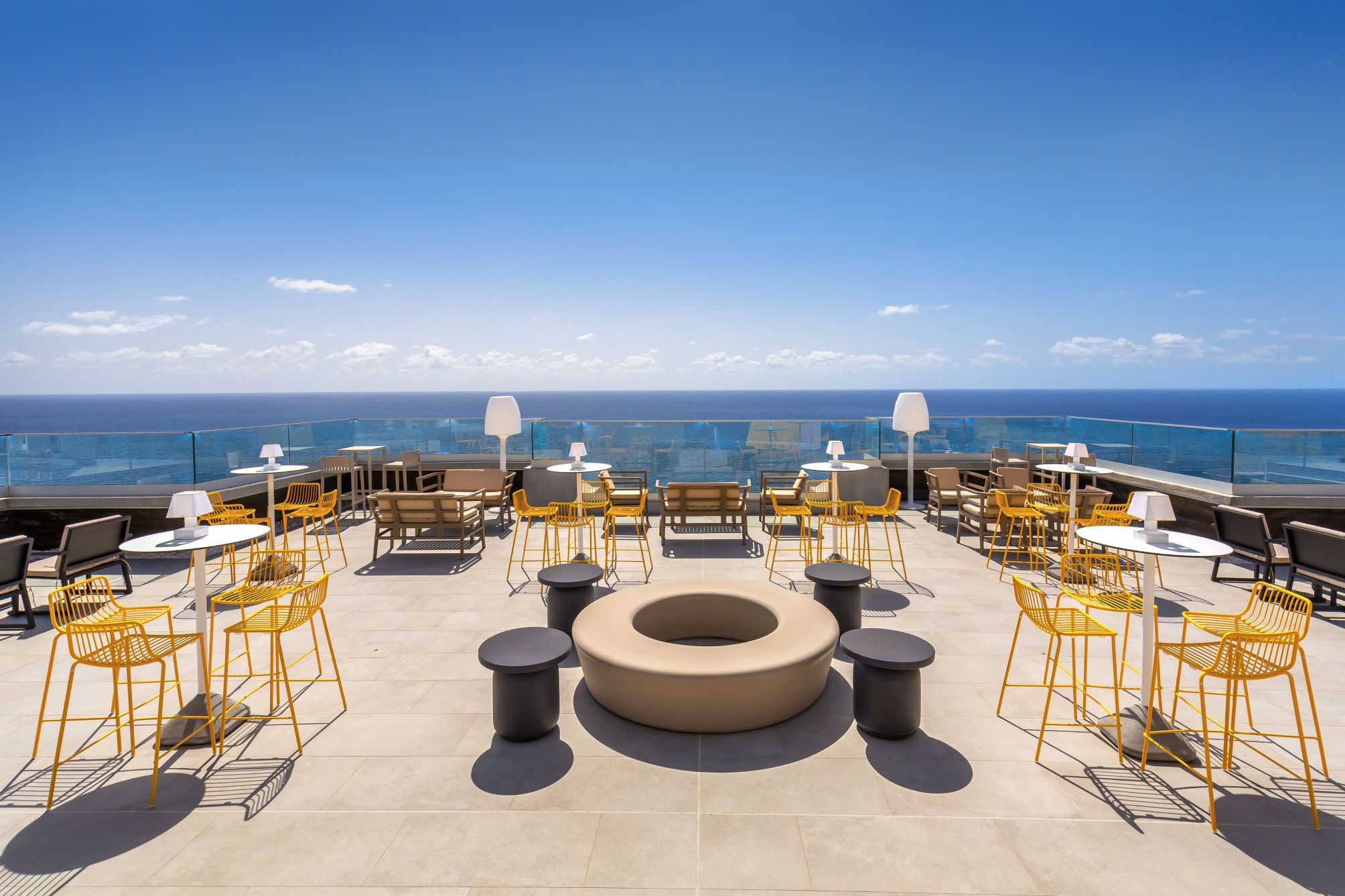 Milano - Madeira, Portogallo - Allegro Madeira - Adults Only (+18)
Milano - Madeira, Portogallo - Allegro Madeira - Adults Only (+18)