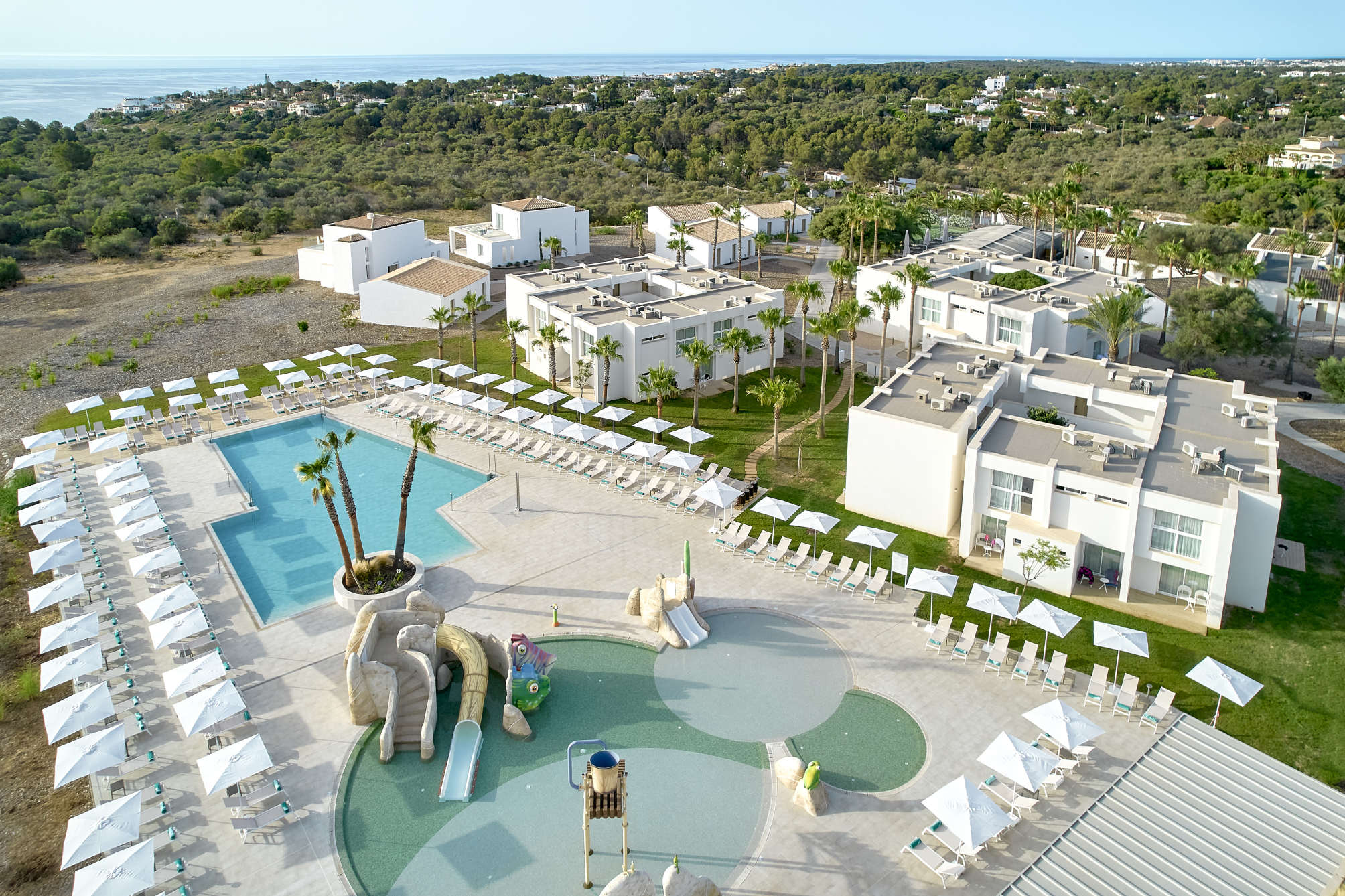 Trieste - Calas de Mallorca - Iberostar Waves Cala Domingos -All Inclusive
Trieste - Calas de Mallorca - Iberostar Waves Cala Domingos -All Inclusive