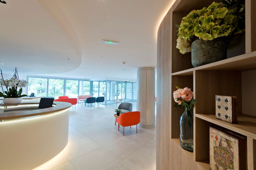 Torino - Cagnes-sur-Mer - Golden Tulip Sophia Antipolis - Hotel & Spa
Torino - Cagnes-sur-Mer - Golden Tulip Sophia Antipolis - Hotel & Spa