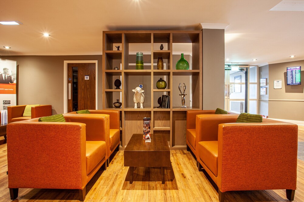 Verona - Scozia, Regno Unito - Holiday Inn Express Edinburgh Airport, an IHG Hotel
Verona - Scozia, Regno Unito - Holiday Inn Express Edinburgh Airport, an IHG Hotel