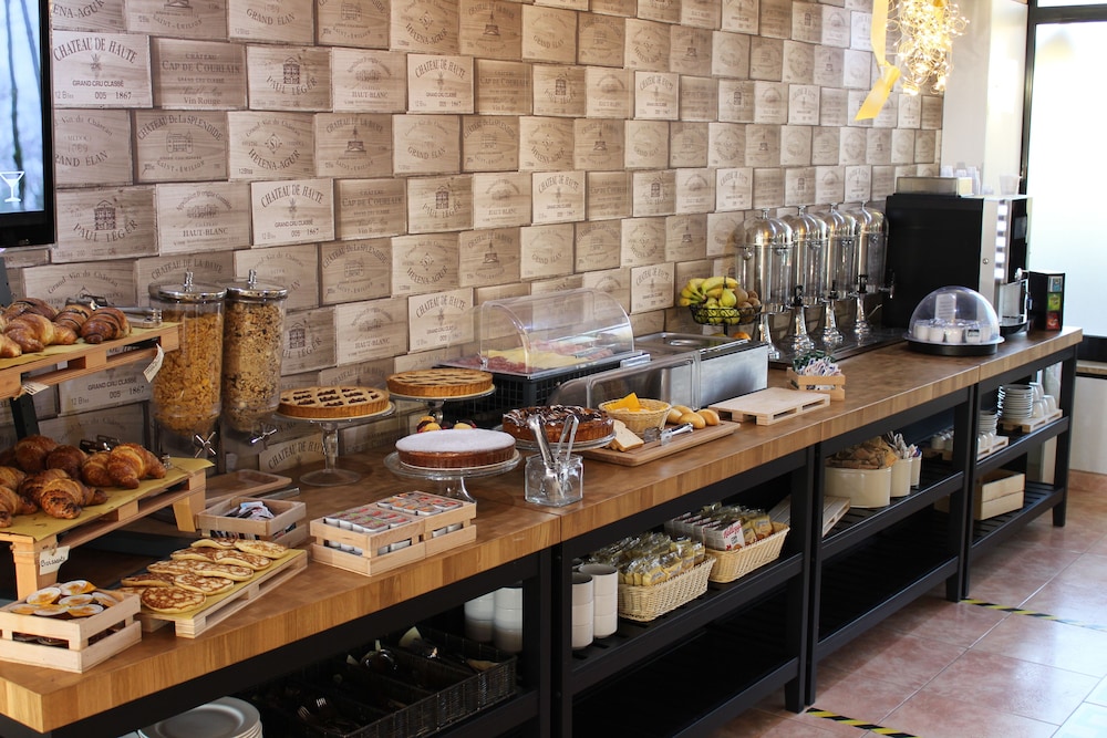 Catania - Tivoli - Hotel Cristallo Relais, Sure Hotel Collection By Best Western
Catania - Tivoli - Hotel Cristallo Relais, Sure Hotel Collection By Best Western