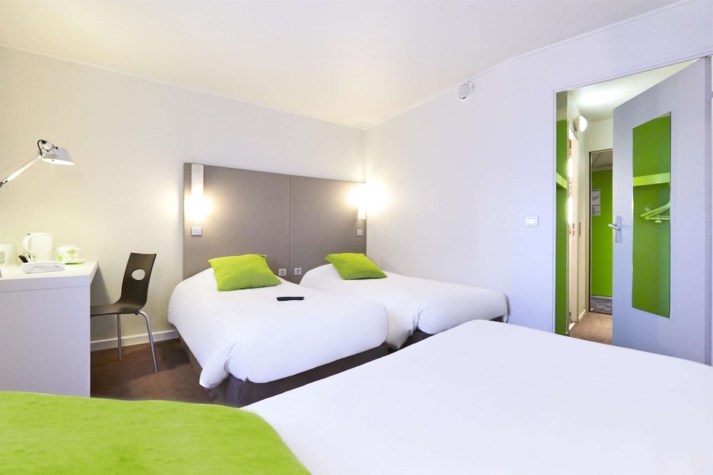 Lamezia Terme - Saint-Denis (Ile-de-France) - Campanile Paris Est - Porte de Bagnolet
Lamezia Terme - Saint-Denis (Ile-de-France) - Campanile Paris Est - Porte de Bagnolet