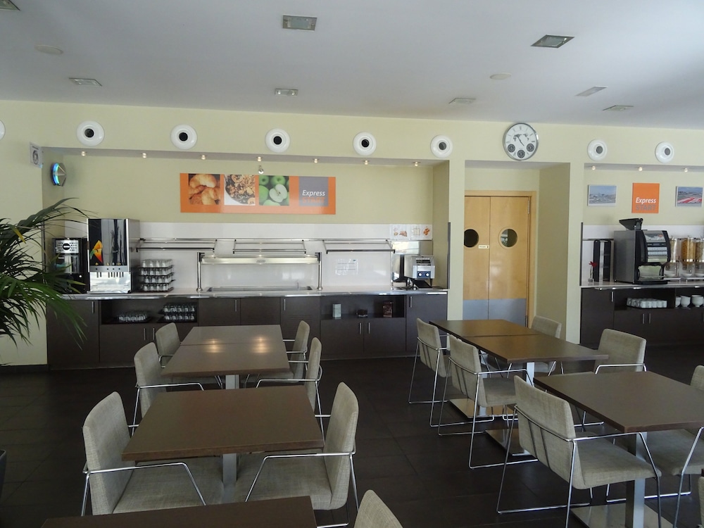 Firenze - Sant Cugat del Vallès - Holiday Inn Express Barcelona - Sant Cugat
Firenze - Sant Cugat del Vallès - Holiday Inn Express Barcelona - Sant Cugat