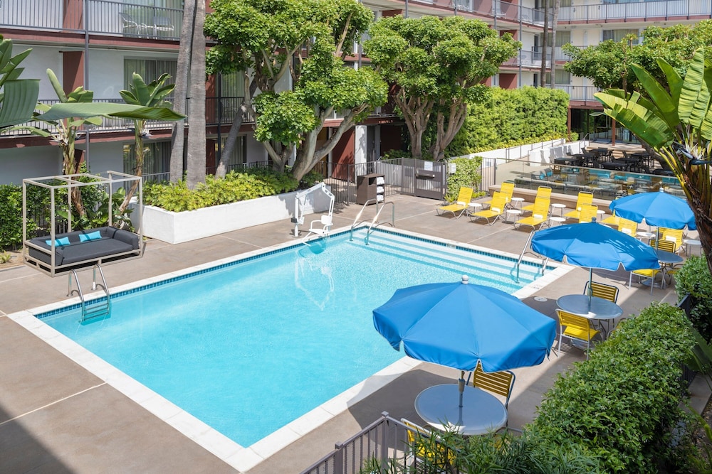 Roma - Marina del Rey - Fairfield Inn & Suites by Marriott Los Angeles LAX/El Segundo
Roma - Marina del Rey - Fairfield Inn & Suites by Marriott Los Angeles LAX/El Segundo