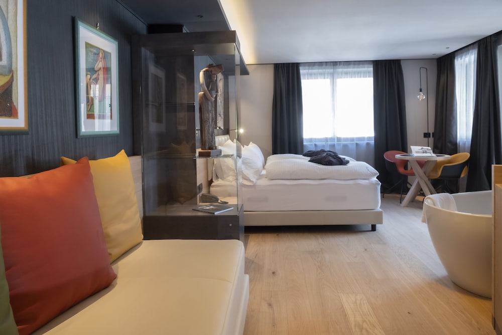 Roma - Selva di Val Gardena, Montagna Italia - Locanda degli Artisti Art Hotel
Roma - Selva di Val Gardena, Montagna Italia - Locanda degli Artisti Art Hotel