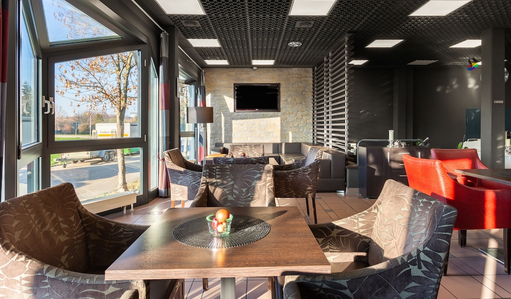 Bari - Stoccarda - DOBLERGREEN Hotel Stuttgart-Gerlingen 
Bari - Stoccarda - DOBLERGREEN Hotel Stuttgart-Gerlingen