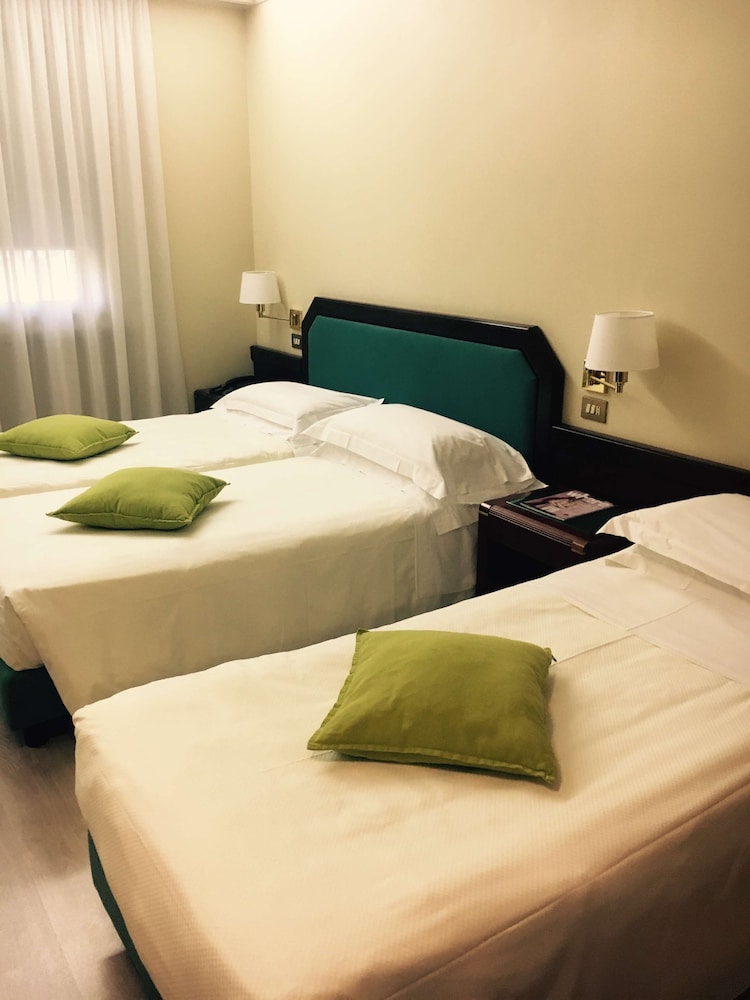Catania - Cesano Boscone - Hotel Astoria, Sure Hotel Collection by Best Western
Catania - Cesano Boscone - Hotel Astoria, Sure Hotel Collection by Best Western
