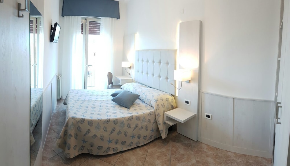 Catania - Versilia e Costa Toscana, Mare Italia - Hotel Bella Riviera Lungomare
Catania - Versilia e Costa Toscana, Mare Italia - Hotel Bella Riviera Lungomare