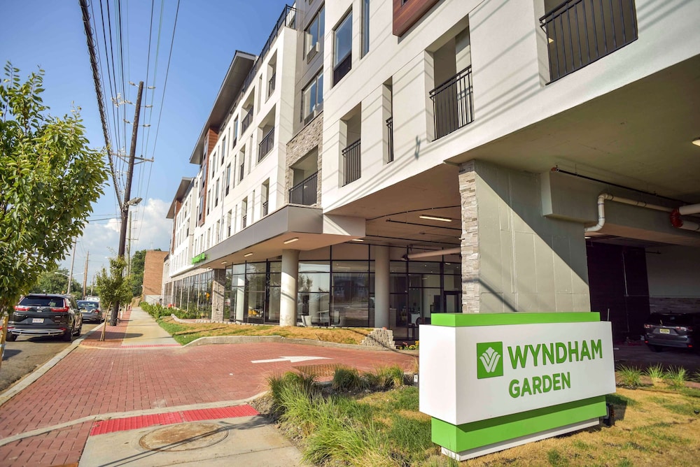 Lamezia Terme - New York - Manhattan - Wyndham Garden North Bergen Near Secaucus
Lamezia Terme - New York - Manhattan - Wyndham Garden North Bergen Near Secaucus