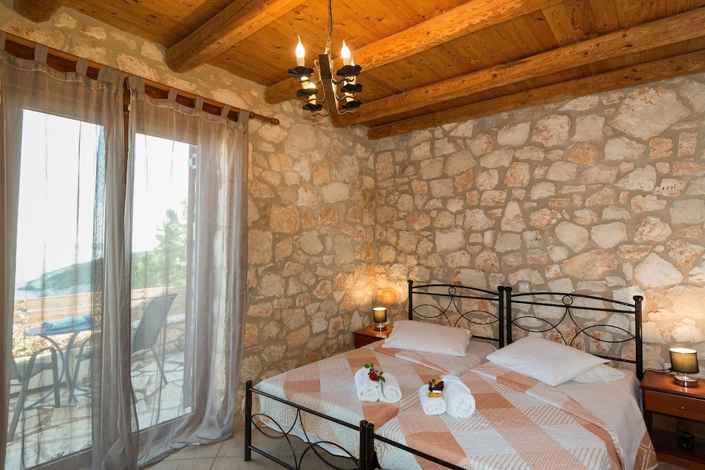 Roma - Koríthion - Potamitis Windmills & Apartments - Unique Stay with Scenic Views, by ZanteWize
Roma - Koríthion - Potamitis Windmills & Apartments - Unique Stay with Scenic Views, by ZanteWize