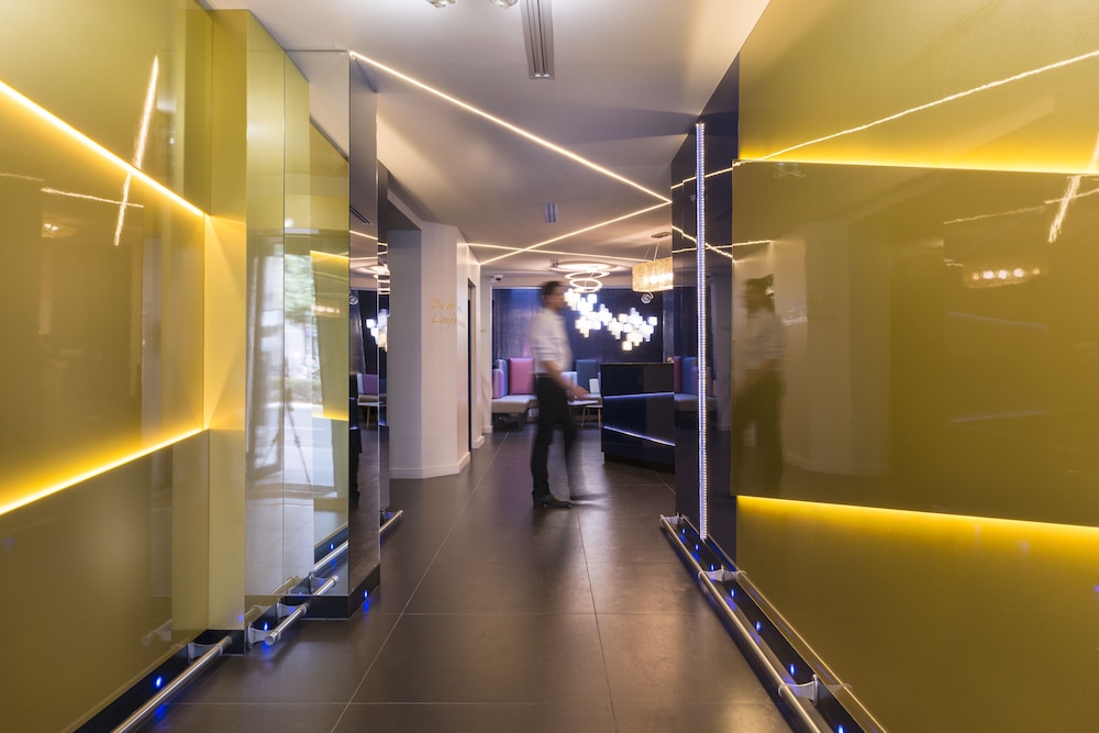 Bari - Puteaux - Le Bon Hôtel
Bari - Puteaux - Le Bon Hôtel