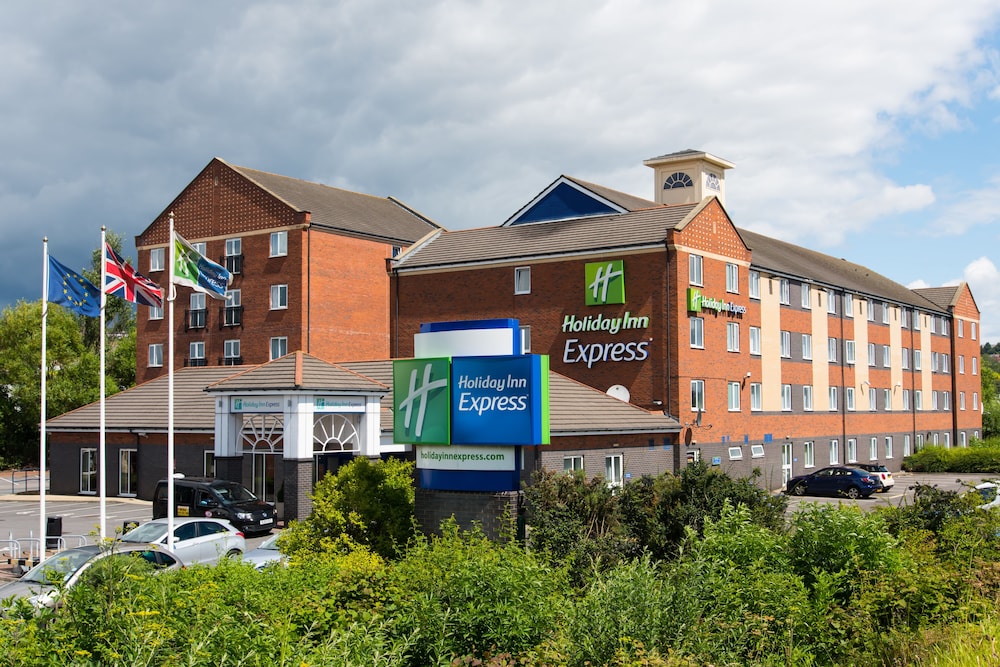 Milano - Newcastle upon Tyne - Holiday Inn Express NEWCASTLE GATESHEAD by IHG
Milano - Newcastle upon Tyne - Holiday Inn Express NEWCASTLE GATESHEAD by IHG