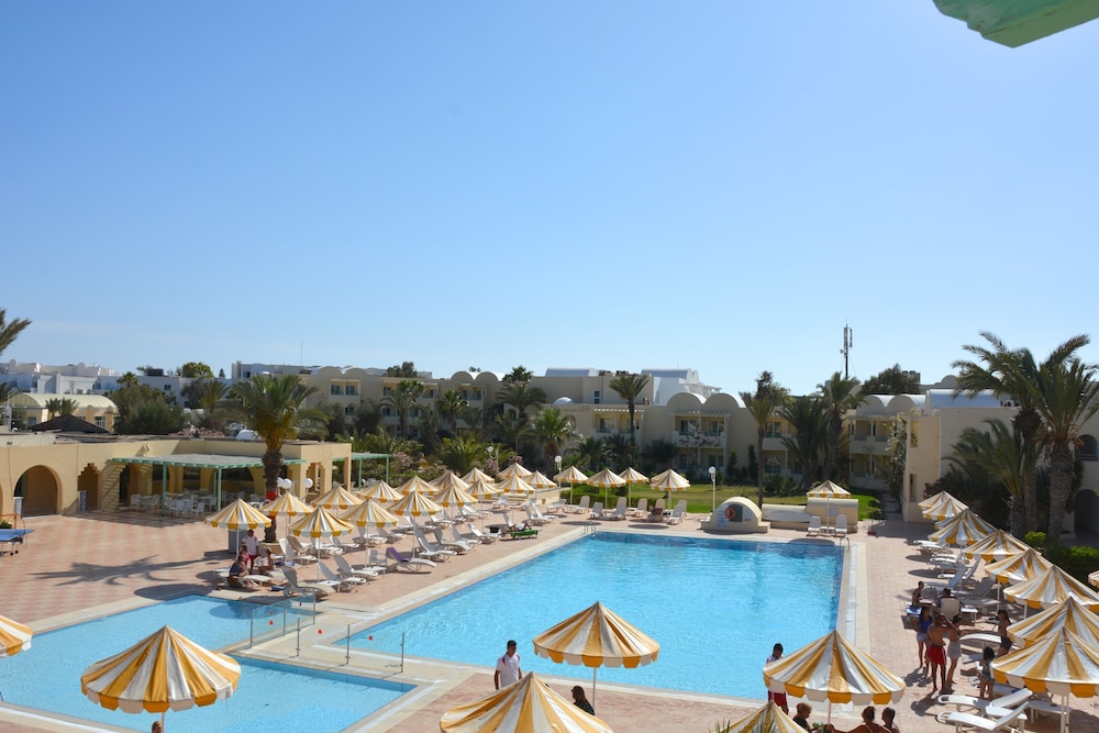 Roma - Djerba e la costa di Zarzis, Tunisia mare - Hotel Venice Beach- Families and Couples Only
Roma - Djerba e la costa di Zarzis, Tunisia mare - Hotel Venice Beach- Families and Couples Only