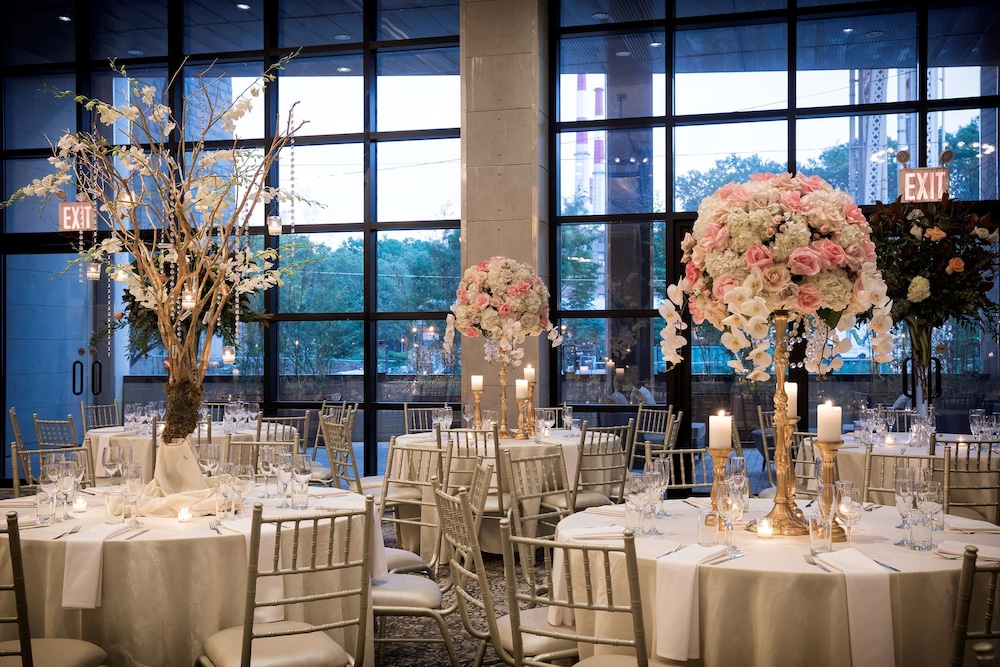 Firenze - New York, Stati Uniti - Ravel Hotel Trademark Collection by Wyndham
Firenze - New York, Stati Uniti - Ravel Hotel Trademark Collection by Wyndham