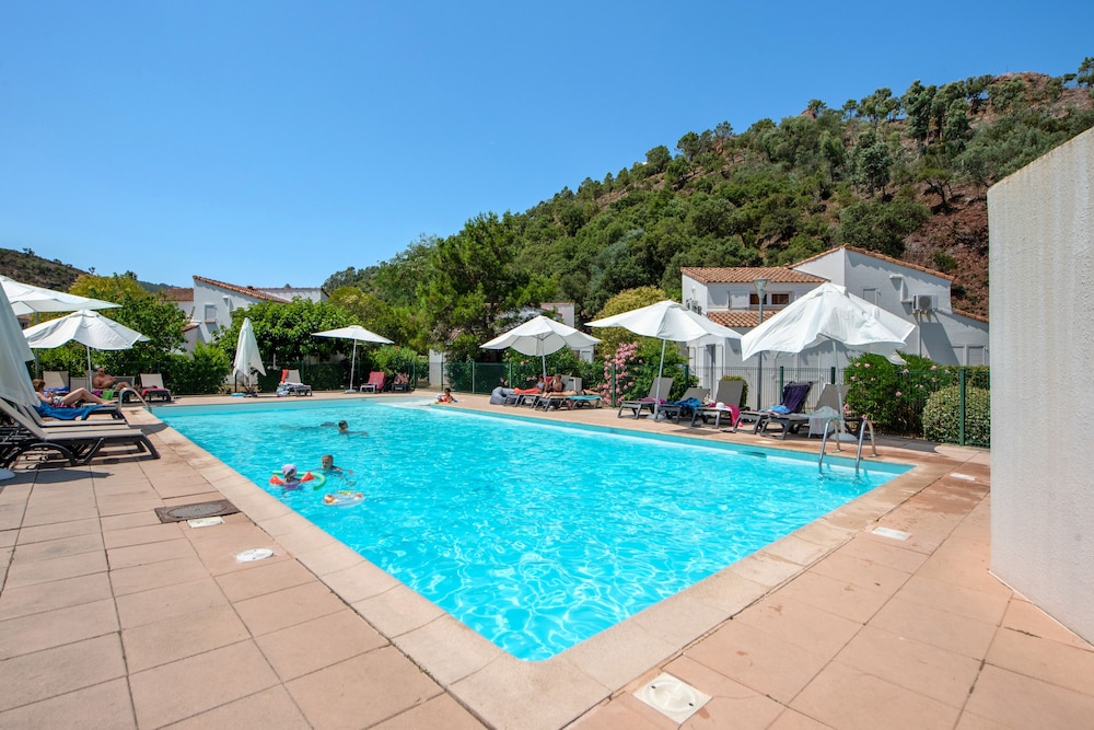 Milano - Saint-Tropez - Comfort Aparthotel Mandelieu la Napoule Village
Milano - Saint-Tropez - Comfort Aparthotel Mandelieu la Napoule Village