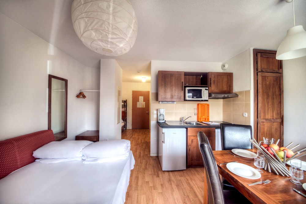 Roma - Alti Pirenei - Hautes-Pyrénées, Francia - Zenitude Hôtel-Résidences l'Acacia Lourdes
Roma - Alti Pirenei - Hautes-Pyrénées, Francia - Zenitude Hôtel-Résidences l'Acacia Lourdes