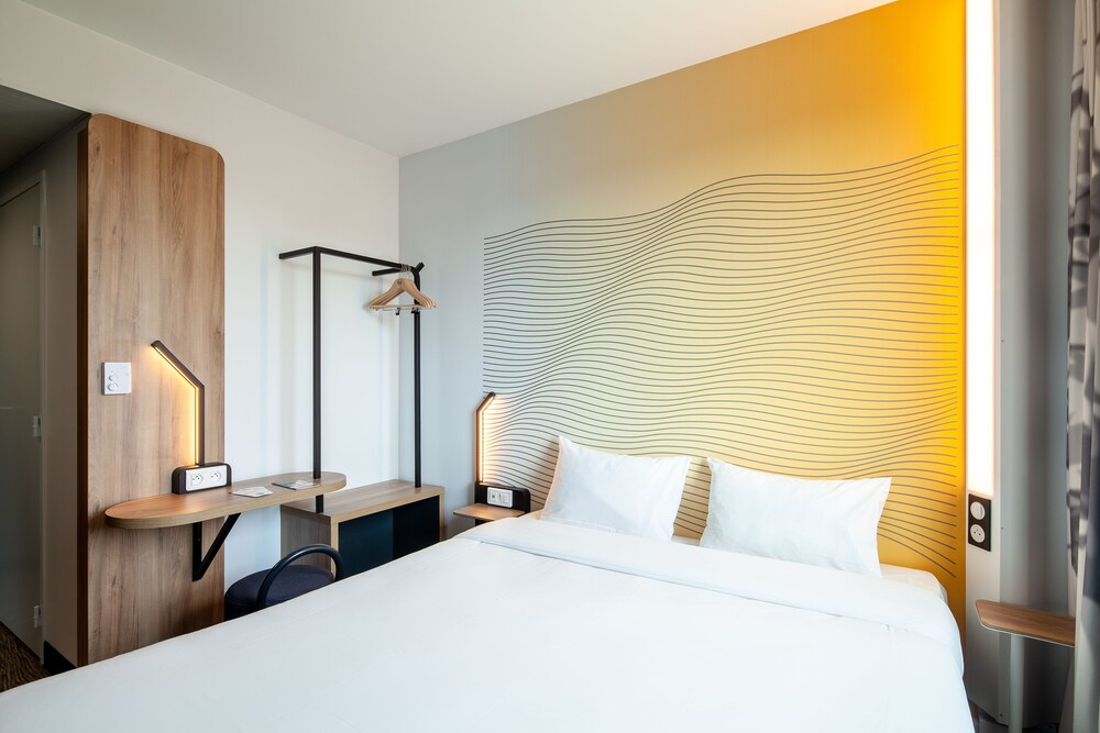 Genova - Saint-Denis (Ile-de-France) - B&B HOTEL Paris Gennevilliers Asnières
Genova - Saint-Denis (Ile-de-France) - B&B HOTEL Paris Gennevilliers Asnières