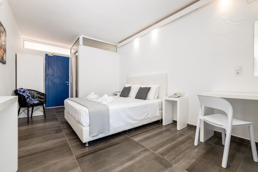 Milano - Paros - Hotel Hippocampus
Milano - Paros - Hotel Hippocampus