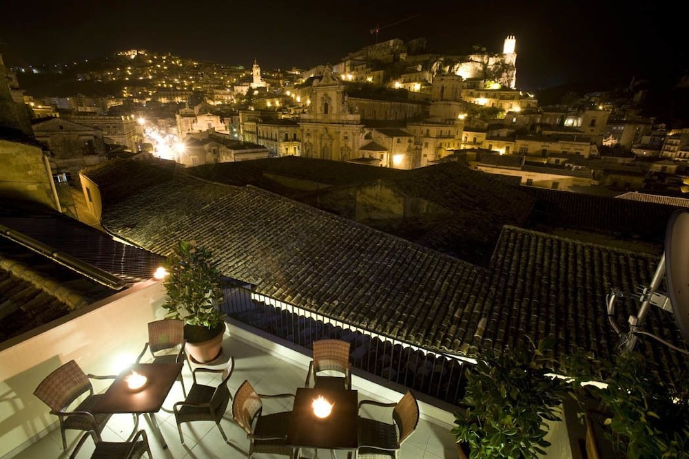Roma - Sicilia Est - Catania, Taormina, Siracusa, Noto, Mare Italia - Le Magnolie Hotel
Roma - Sicilia Est - Catania, Taormina, Siracusa, Noto, Mare Italia - Le Magnolie Hotel