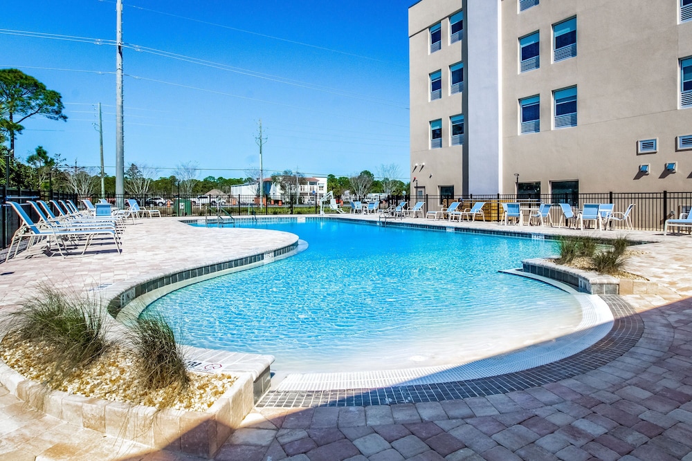 Firenze - Miramar Beach - La Quinta Inn & Suites By Wyndham Miramar Beach-Destin
Firenze - Miramar Beach - La Quinta Inn & Suites By Wyndham Miramar Beach-Destin