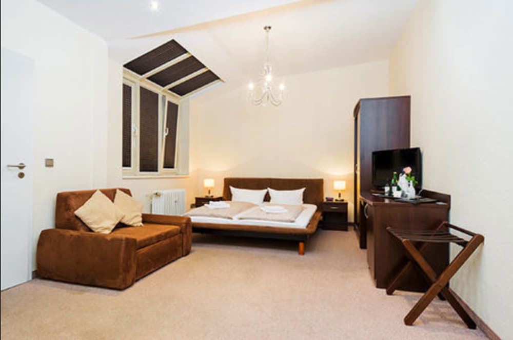 Bologna - Berlino - Upper Room Hotel Kurfürstendamm