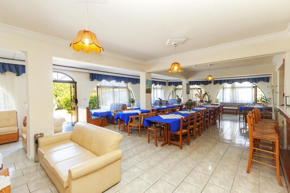 Roma - Polis - Room in Apartment - One Bedroom Apartment - Just 800 m From the Beach
Roma - Polis - Room in Apartment - One Bedroom Apartment - Just 800 m From the Beach