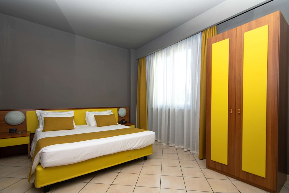 Milano - Torino - Blu Hotel - Sure Hotel Collection by Best Western
Milano - Torino - Blu Hotel - Sure Hotel Collection by Best Western