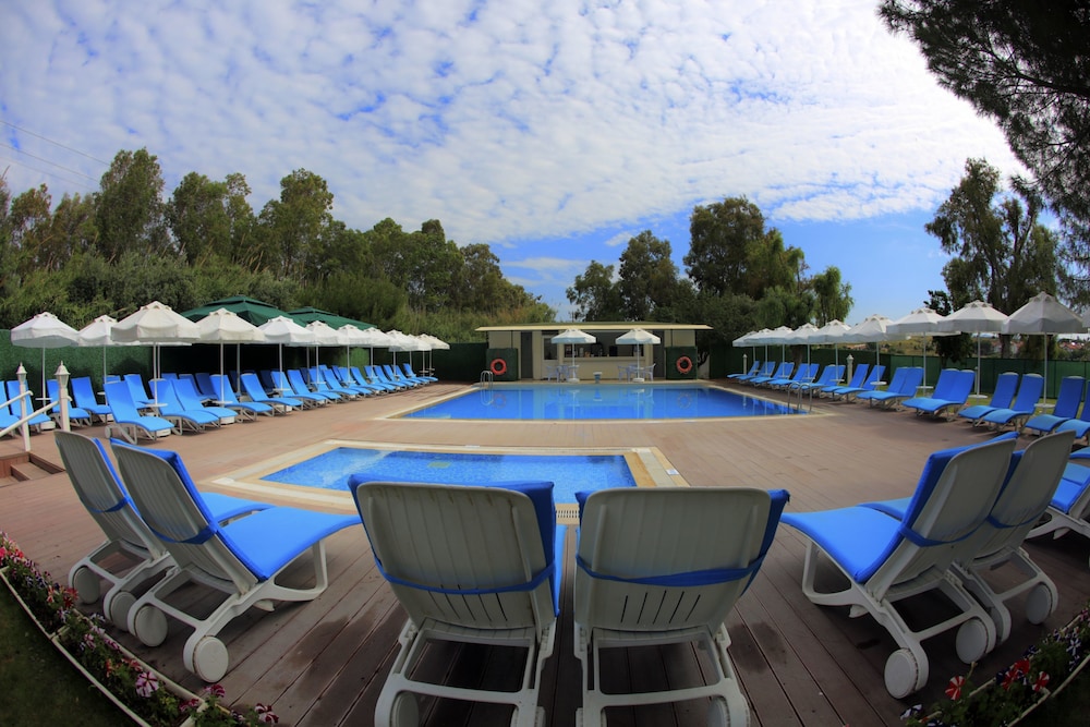 Roma - Seferihisar - Labranda Lebedos Princess - All Inclusive
Roma - Seferihisar - Labranda Lebedos Princess - All Inclusive