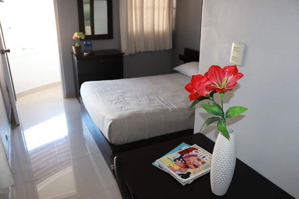 Napoli - Repubblica Dominicana - Bayahibe, Punta Cana e Bavaro, Caraibi - Hotel Merey
Napoli - Repubblica Dominicana - Bayahibe, Punta Cana e Bavaro, Caraibi - Hotel Merey