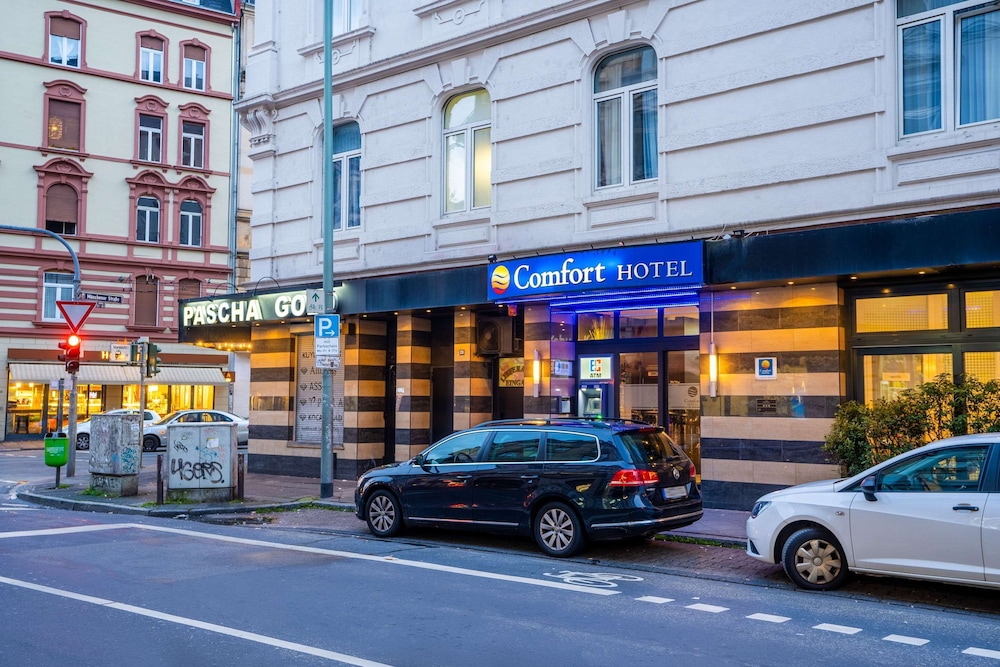 Catania - Francoforte sul Meno - Comfort Hotel Frankfurt Central Station
Catania - Francoforte sul Meno - Comfort Hotel Frankfurt Central Station
