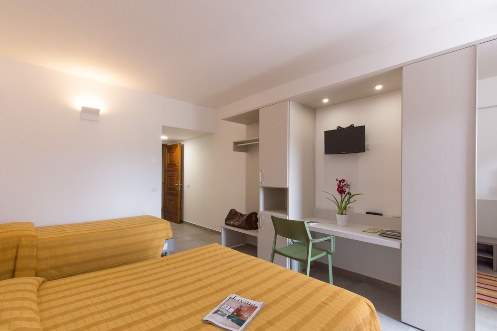 Catania - Sardegna Est - Olbia, Costa Smeralda, San Teodoro, Mare Italia - Hotel Ispinigoli
Catania - Sardegna Est - Olbia, Costa Smeralda, San Teodoro, Mare Italia - Hotel Ispinigoli