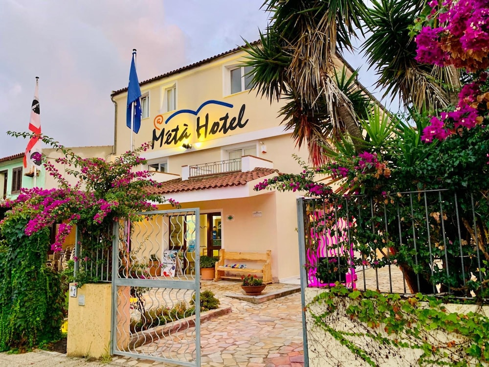 Bologna - Sardegna Nord - Alghero, Stintino e Castelsardo, Mare Italia - Meta Hotel
Bologna - Sardegna Nord - Alghero, Stintino e Castelsardo, Mare Italia - Meta Hotel