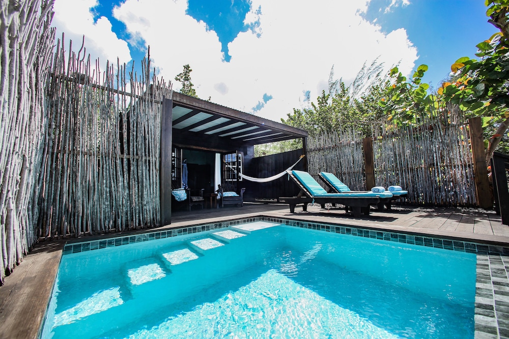 Roma - Bolans - COCOS Hotel - Adults Only - Caters to Couples - All Inclusive 
Roma - Bolans - COCOS Hotel - Adults Only - Caters to Couples - All Inclusive