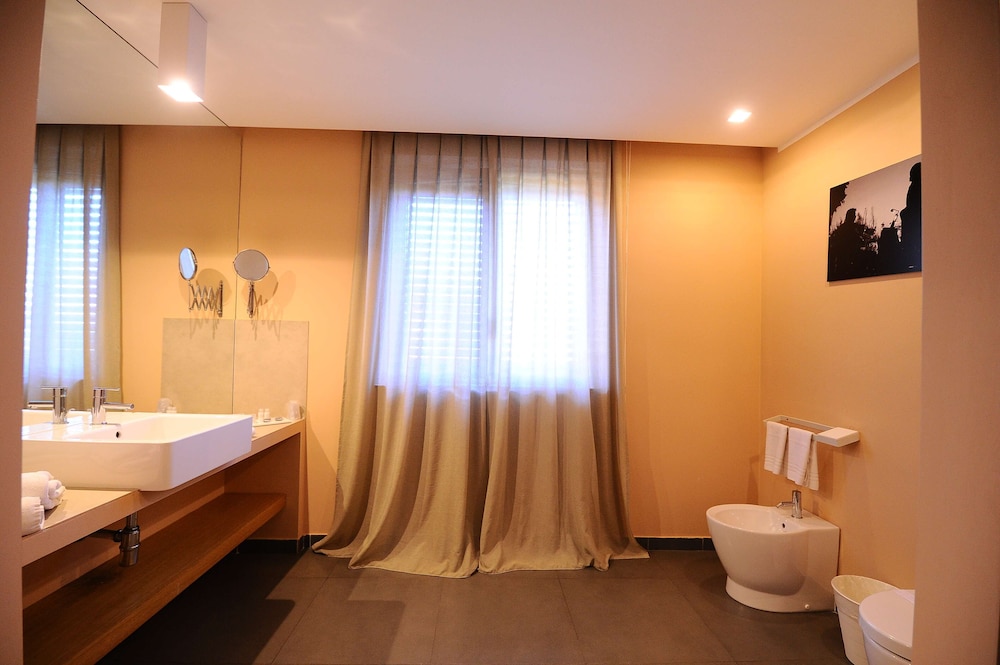 Forlì - Sicilia, Mare Italia - Casena Dei Colli, Sure Hotel Collection By Best Western
Forlì - Sicilia, Mare Italia - Casena Dei Colli, Sure Hotel Collection By Best Western