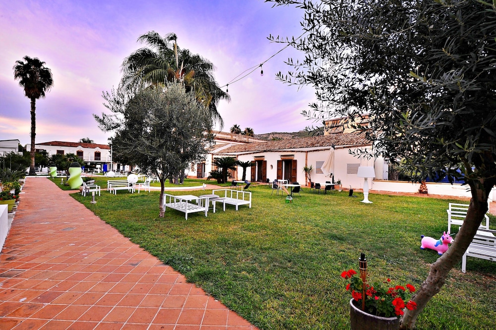 Napoli - Isola delle Femmine - Casena Dei Colli, Sure Hotel Collection By Best Western
Napoli - Isola delle Femmine - Casena Dei Colli, Sure Hotel Collection By Best Western
